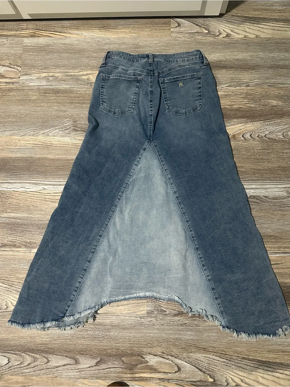 Raw-Hem Denim Maxi Skirt in Faded Blue - Picture 4 of 5